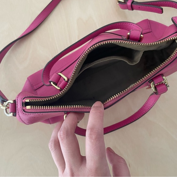 Coach bag. - Picture 2 of 2